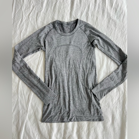 lululemon Swiftly Tech Long Sleeve, Sparkly Gray - Picture 1 of 6